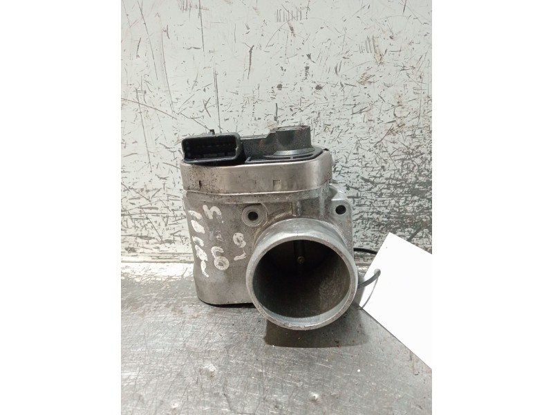 Recambio de caja mariposa para fiat stilo (192) 1.6 16v referencia OEM IAM 48SMF5  