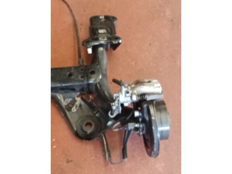 Recambio de puente trasero para skoda octavia iii (5e3, nl3, nr3) 2.0 tdi referencia OEM IAM   DISCO/ABS