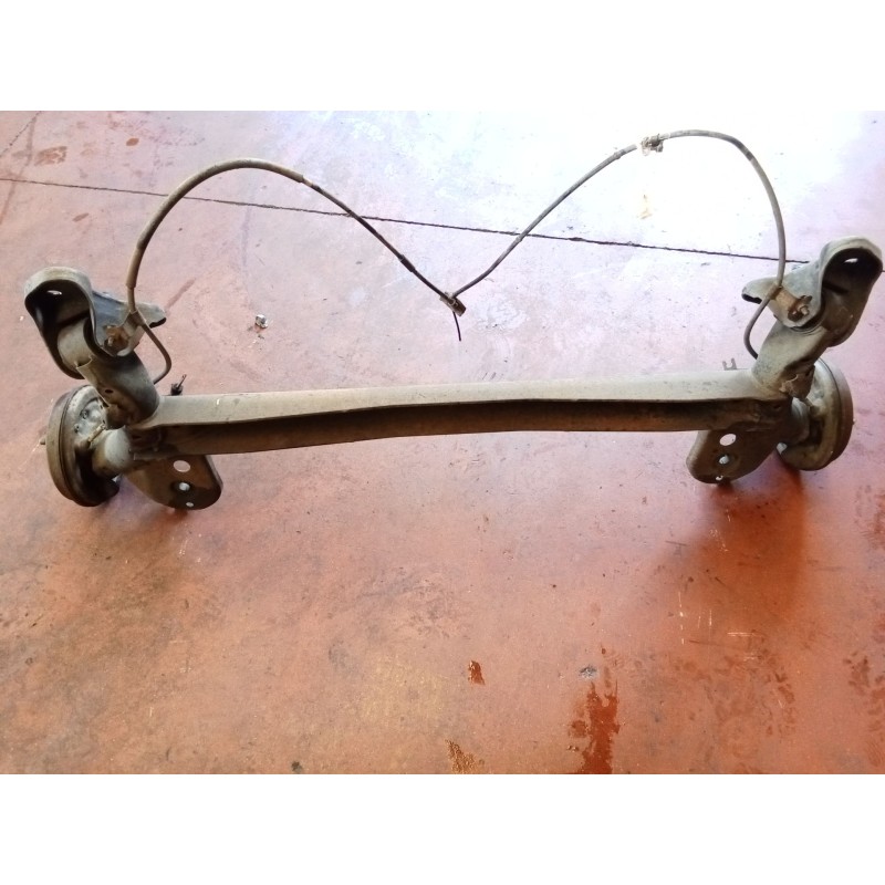 Recambio de puente trasero para ford fiesta vi (cb1, ccn) 1.25 referencia OEM IAM E10076AS0860  TAMBOR/ABS