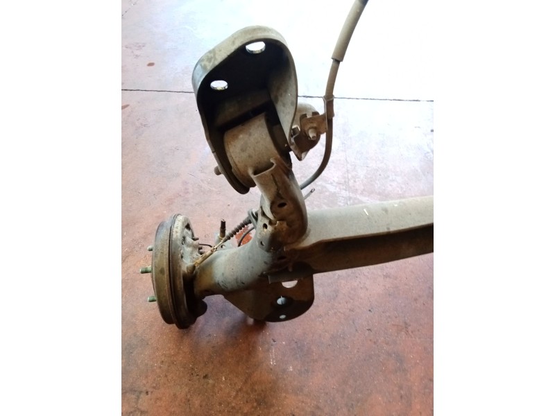 Recambio de puente trasero para ford fiesta vi (cb1, ccn) 1.25 referencia OEM IAM E10076AS0860  TAMBOR/ABS