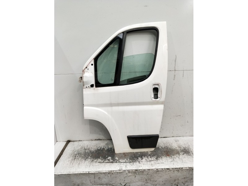 Recambio de puerta delantera izquierda para peugeot boxer furgoneta 2.2 hdi 120 referencia OEM IAM   5P