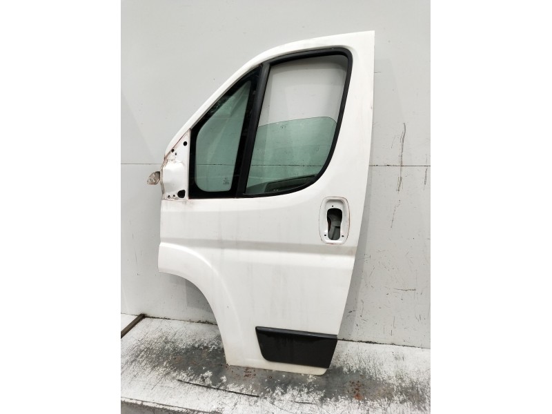 Recambio de puerta delantera izquierda para peugeot boxer furgoneta 2.2 hdi 120 referencia OEM IAM   5P