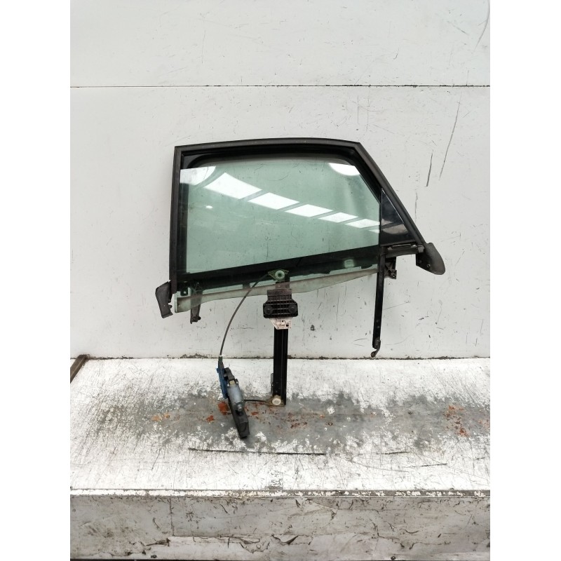 Recambio de elevalunas trasero izquierdo para audi a4 b7 (8ec) 2.0 tdi 16v referencia OEM IAM 8E0837461C 8E0837629 4P