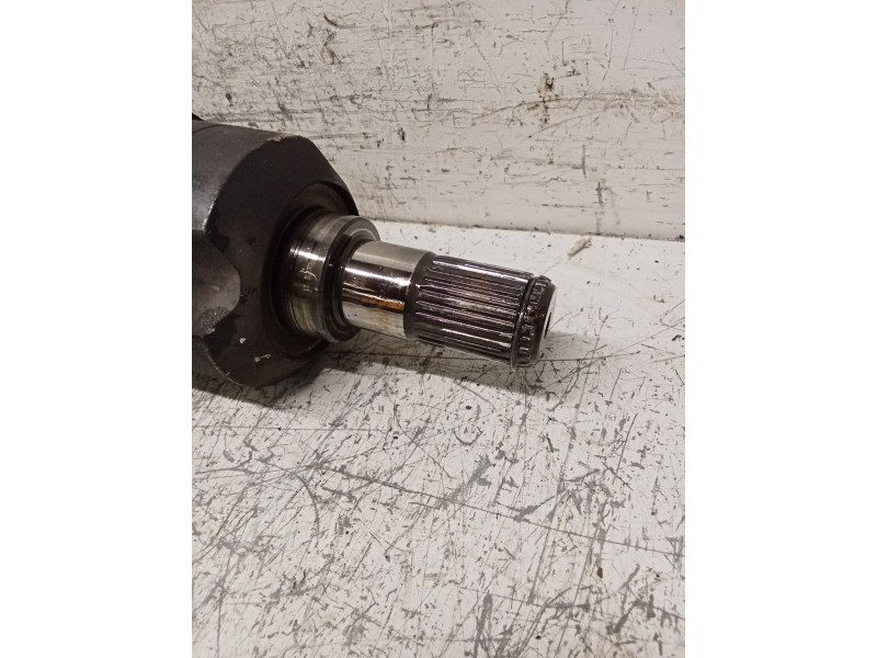 Recambio de transmision delantera derecha para kia sportage ii (je_, km_) 2.0 i 16v referencia OEM IAM   