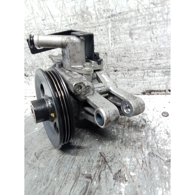 Recambio de bomba direccion para kia sportage ii (je_, km_) 2.0 i 16v referencia OEM IAM 7118B307  