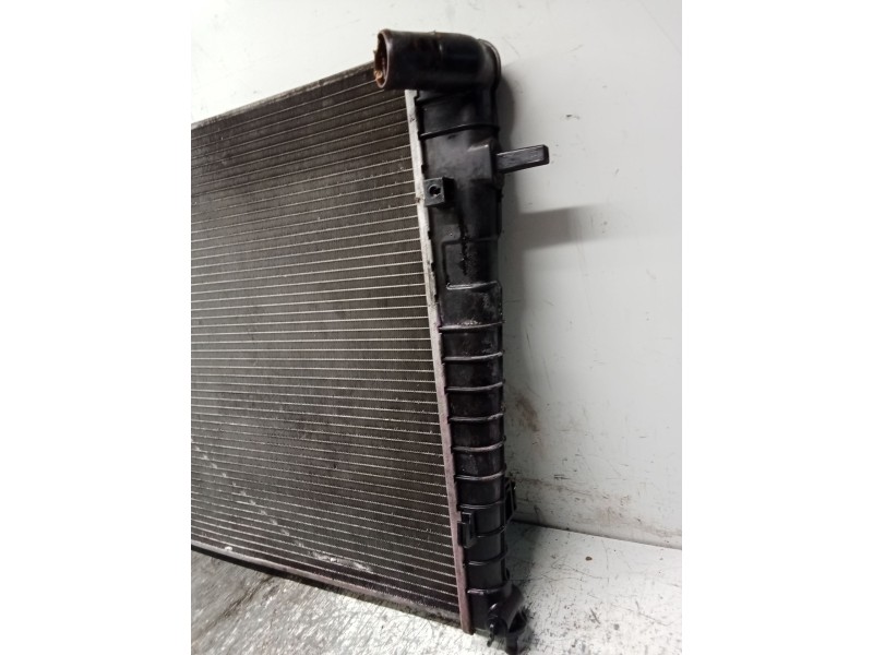 Recambio de radiador agua para kia sportage ii (je_, km_) 2.0 i 16v referencia OEM IAM   