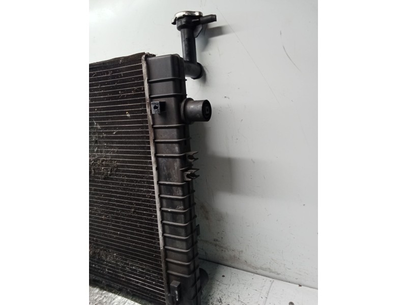 Recambio de radiador agua para kia sportage ii (je_, km_) 2.0 i 16v referencia OEM IAM   