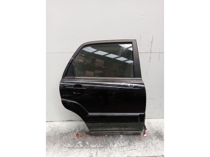 Recambio de puerta trasera derecha para kia sportage ii (je_, km_) 2.0 i 16v referencia OEM IAM   5P