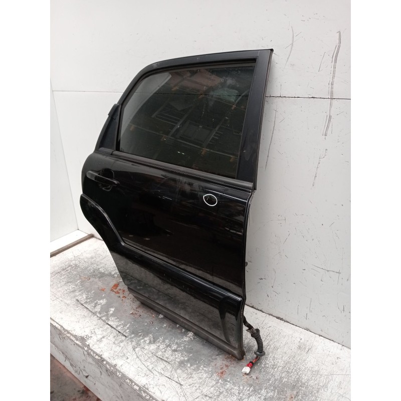 Recambio de puerta trasera derecha para kia sportage ii (je_, km_) 2.0 i 16v referencia OEM IAM   5P