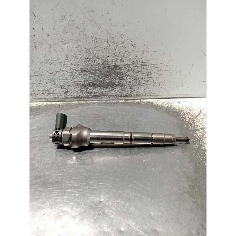 Recambio de inyector para skoda octavia iii (5e3, nl3, nr3) 2.0 tdi referencia OEM IAM 04L130277AC 0445110469 BOSCH