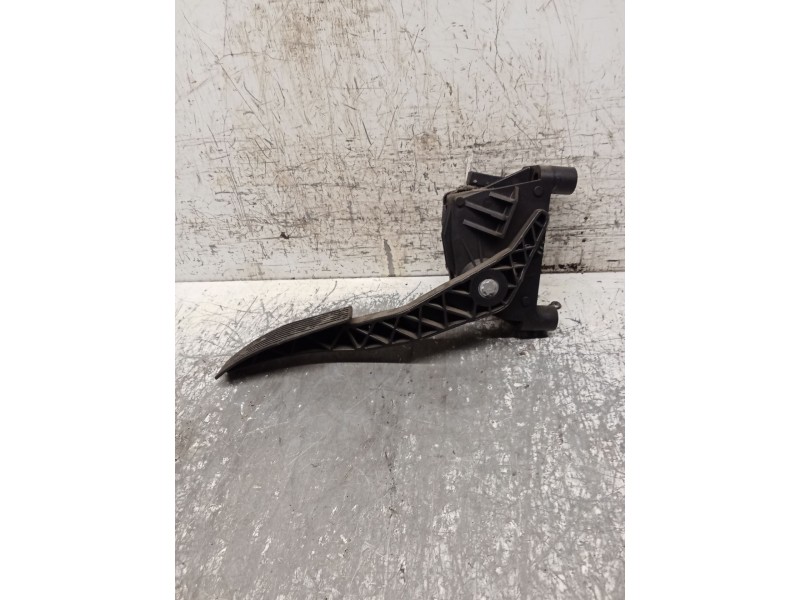 Recambio de potenciometro pedal para opel astra h (a04) 1.6 (l48) referencia OEM IAM 01094604  