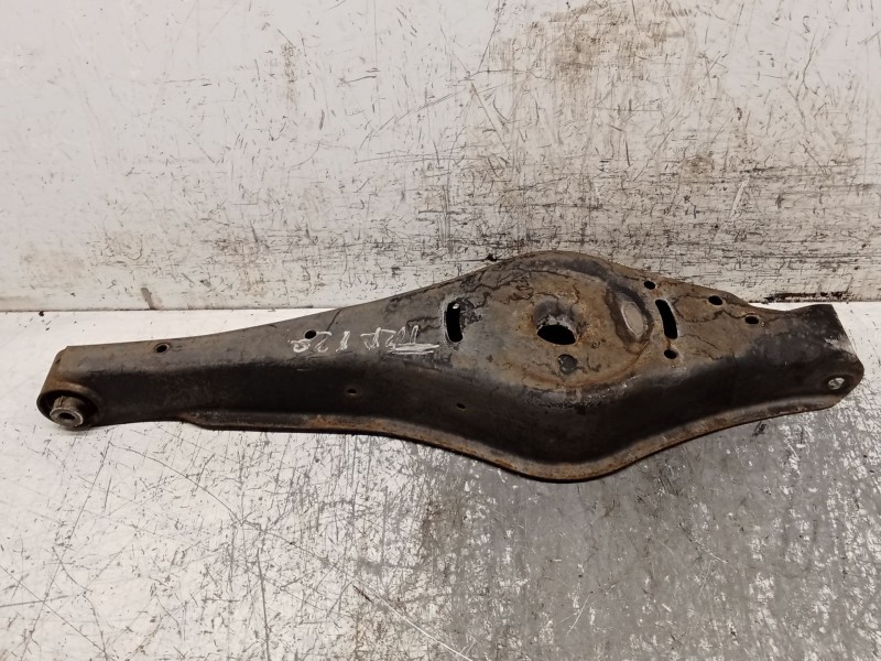 Recambio de brazo suspension inferior trasero izquierdo para volkswagen eos (1f7, 1f8) 2.0 fsi referencia OEM IAM   