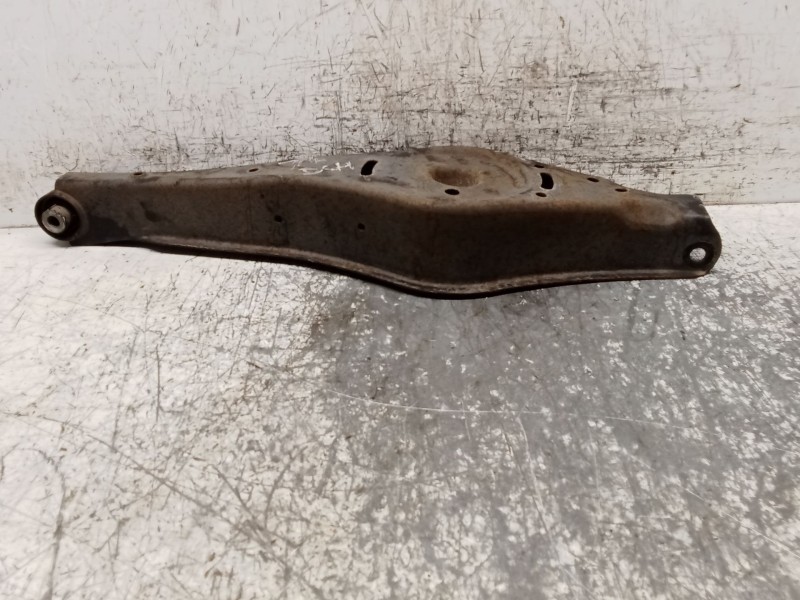Recambio de brazo suspension inferior trasero derecho para volkswagen eos (1f7, 1f8) 2.0 fsi referencia OEM IAM   