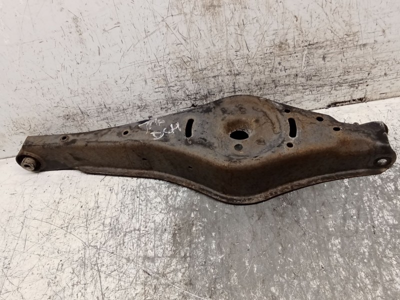 Recambio de brazo suspension inferior trasero derecho para volkswagen eos (1f7, 1f8) 2.0 fsi referencia OEM IAM   