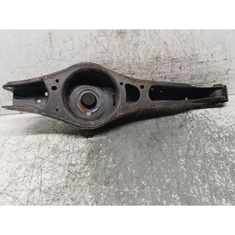 Recambio de brazo suspension inferior trasero derecho para volkswagen eos (1f7, 1f8) 2.0 fsi referencia OEM IAM   