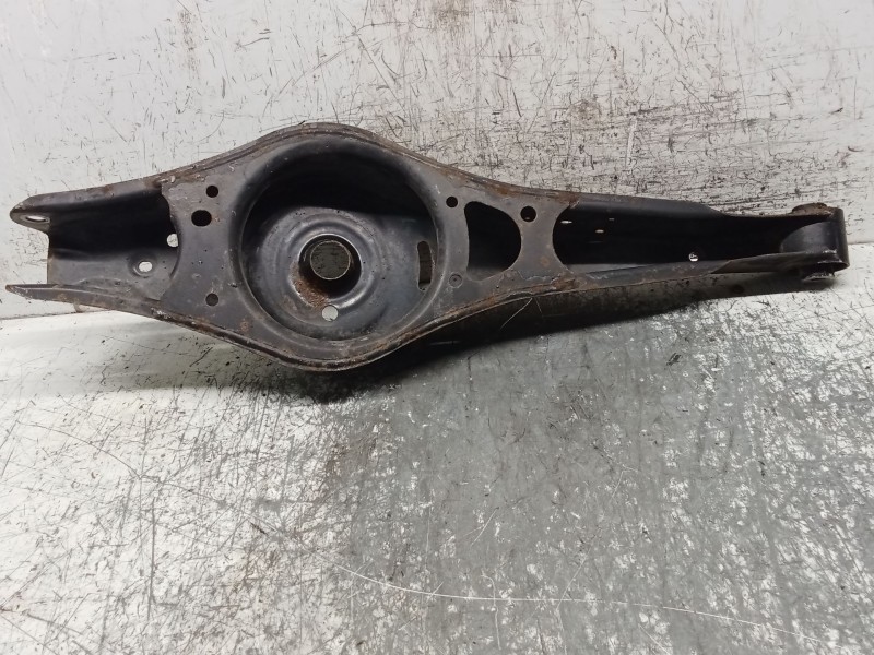 Recambio de brazo suspension inferior trasero derecho para volkswagen eos (1f7, 1f8) 2.0 fsi referencia OEM IAM   
