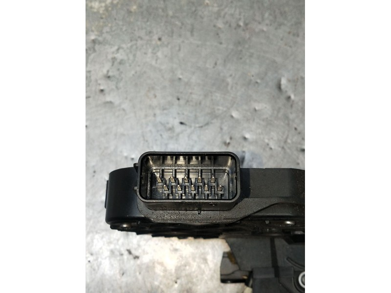 Recambio de motor cierre centralizado trasero izquierdo para land rover freelander 2 (l359) 2.2 td4 4x4 referencia OEM IAM 7H5A2