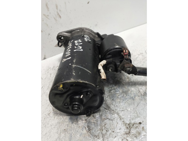 Recambio de motor arranque para volkswagen passat variant (315) gl referencia OEM IAM 0001110023 BOSCH 