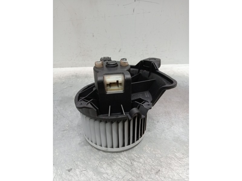 Recambio de motor calefaccion para fiat grande punto (199_) 1.3 d multijet referencia OEM IAM 164230100  