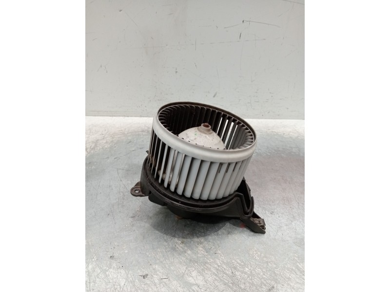 Recambio de motor calefaccion para fiat grande punto (199_) 1.3 d multijet referencia OEM IAM 164230100  