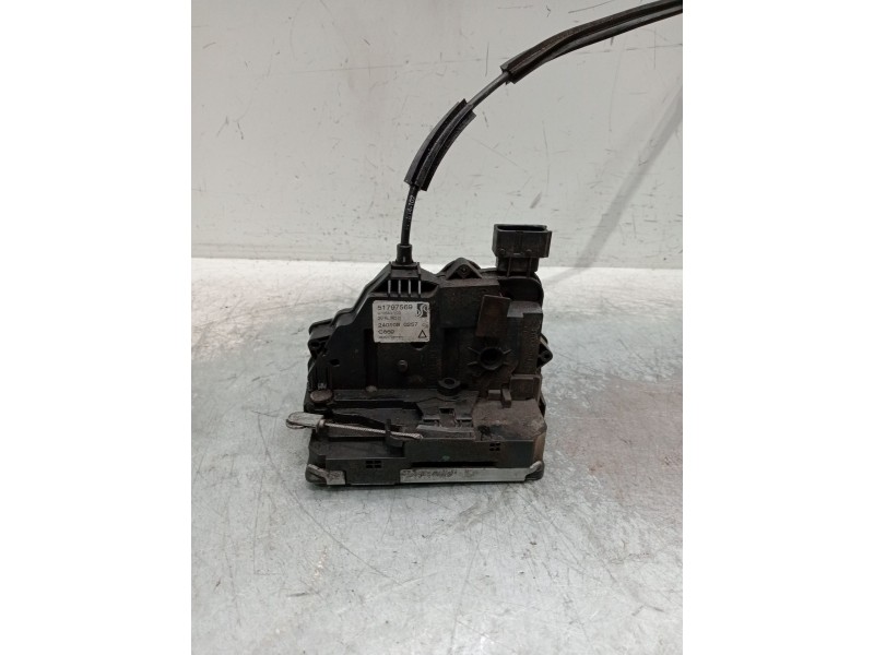 Recambio de motor cierre centralizado trasero izquierdo para fiat grande punto (199_) 1.3 d multijet referencia OEM IAM 51797569