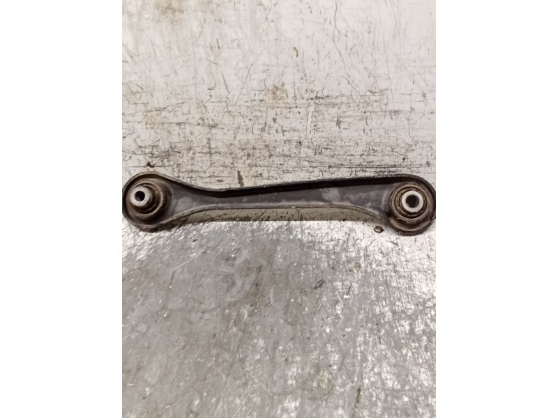 Recambio de brazo suspension superior trasero izquierdo para volkswagen eos (1f7, 1f8) 2.0 fsi referencia OEM IAM 1K0501529F  