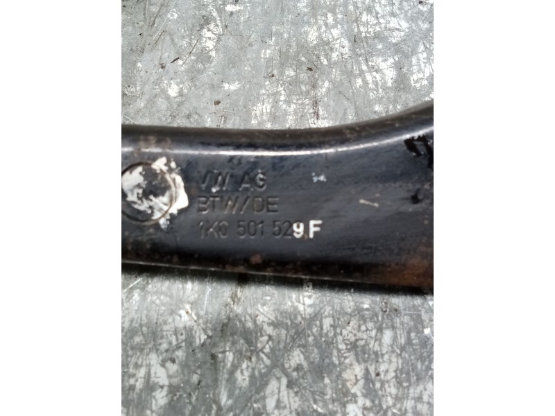 Recambio de brazo suspension superior trasero izquierdo para volkswagen eos (1f7, 1f8) 2.0 fsi referencia OEM IAM 1K0501529F  