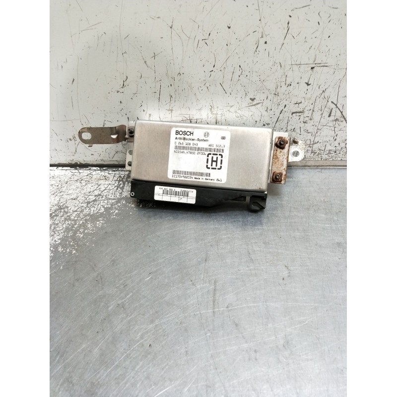 Recambio de centralita motor uce para nissan primera hatchback (p11) 1.6 16v referencia OEM IAM 0265108043 478502F006 