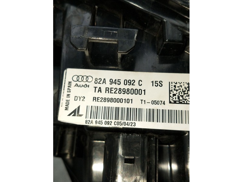 Recambio de piloto trasero derecho para audi a1 sportback (gba) referencia OEM IAM 82A945092C RE28980001 28980000101