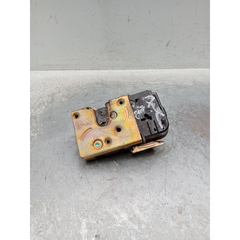 Recambio de motor cierre centralizado delantero derecho para citroën xsara (n1) 1.4 hdi referencia OEM IAM  5p 