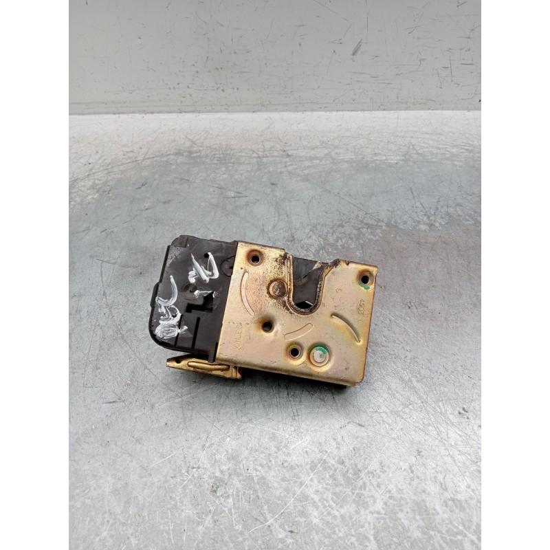 Recambio de motor cierre centralizado delantero izquierdo para citroën xsara (n1) 1.4 hdi referencia OEM IAM  5p 