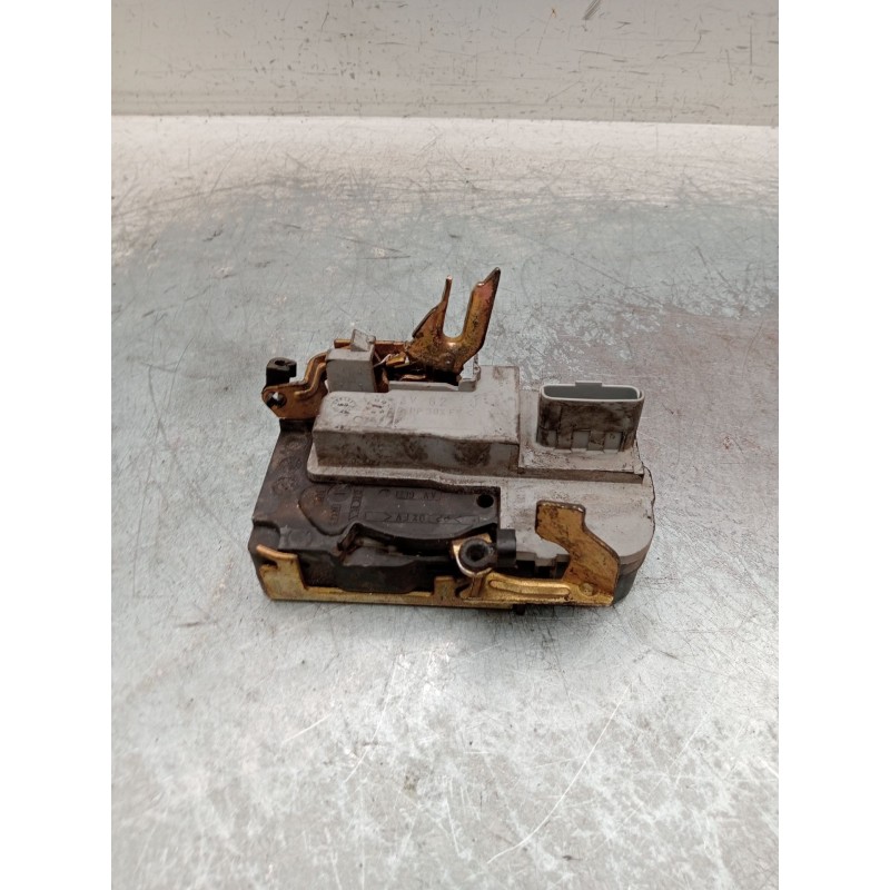 Recambio de motor cierre centralizado delantero izquierdo para citroën xsara (n1) 1.4 hdi referencia OEM IAM  5p 
