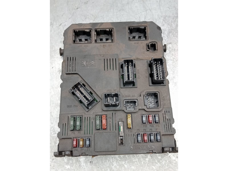 Recambio de caja reles / fusibles para citroën c3 pluriel (hb_) 1.6 referencia OEM IAM 9650585680 s118085300 