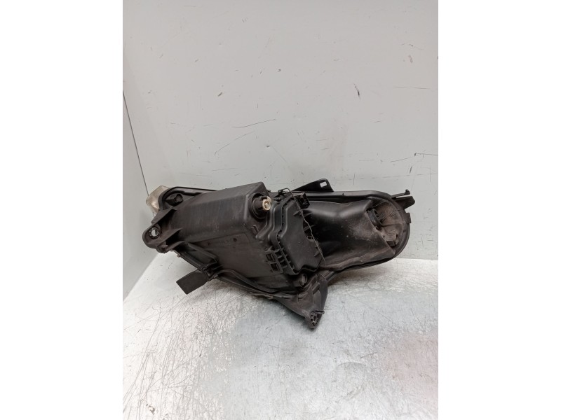 Recambio de faro derecho para citroën c3 pluriel (hb_) 1.6 referencia OEM IAM 964177438004  