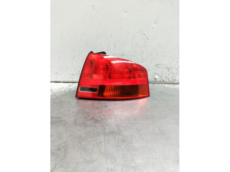 Recambio de piloto trasero derecho para audi a4 b7 (8ec) 2.0 tdi 16v referencia OEM IAM 965037029631 8E5945096 