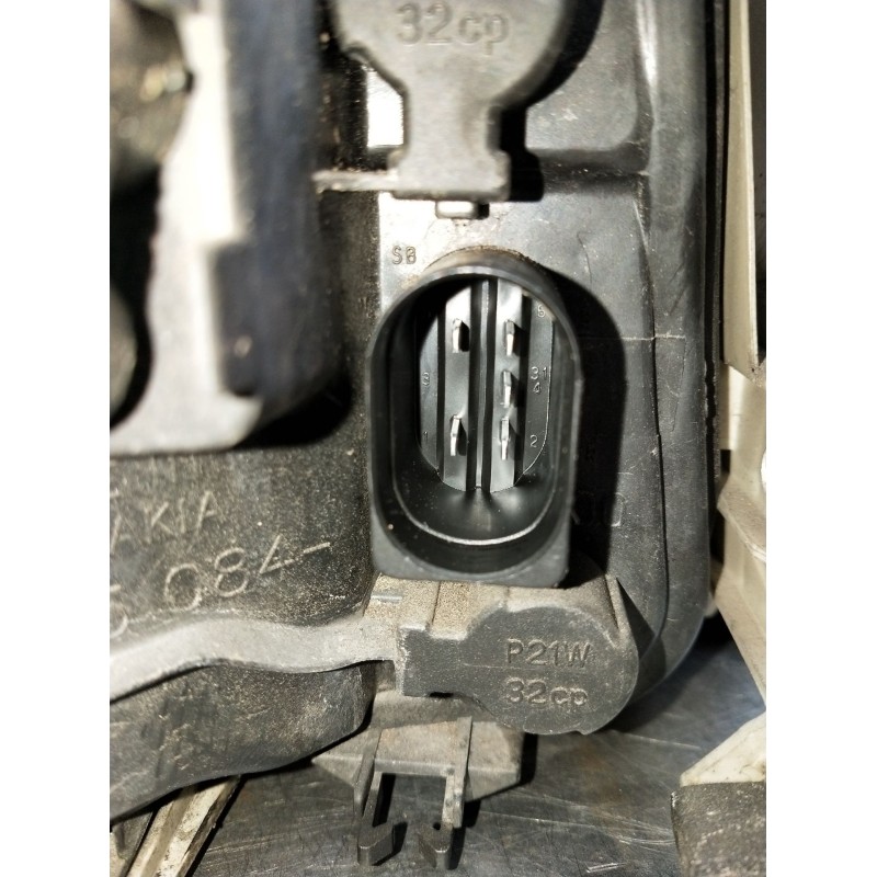 Recambio de piloto trasero derecho para audi a4 b7 (8ec) 2.0 tdi 16v referencia OEM IAM 965037029631 8E5945096 