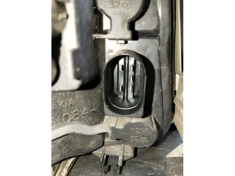 Recambio de piloto trasero derecho para audi a4 b7 (8ec) 2.0 tdi 16v referencia OEM IAM 965037029631 8E5945096 