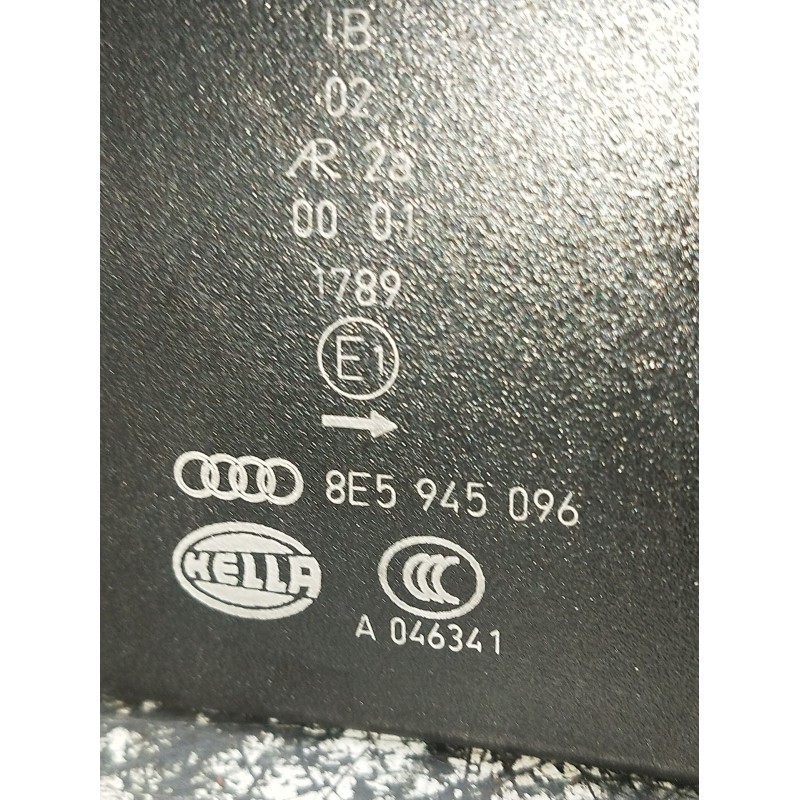 Recambio de piloto trasero derecho para audi a4 b7 (8ec) 2.0 tdi 16v referencia OEM IAM 965037029631 8E5945096 