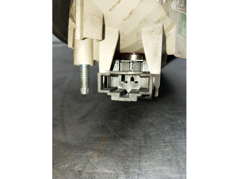 Recambio de piloto trasero derecho interior para audi a4 b7 (8ec) 2.0 tdi 16v referencia OEM IAM 01702422 96503802 8E5945094A