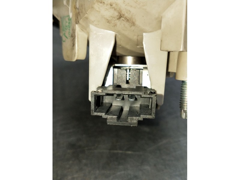 Recambio de piloto trasero izquierdo interior para audi a4 b7 (8ec) 2.0 tdi 16v referencia OEM IAM 8E5945093A  