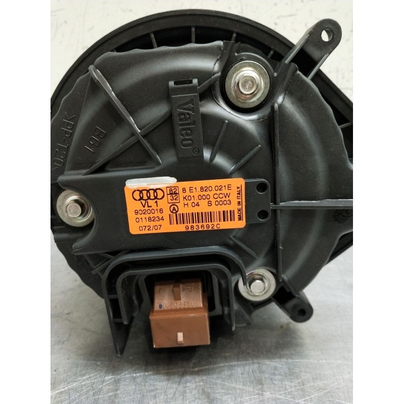 Recambio de motor calefaccion para audi a4 b7 (8ec) 2.0 tdi 16v referencia OEM IAM 8E1820021E H04S0003 
