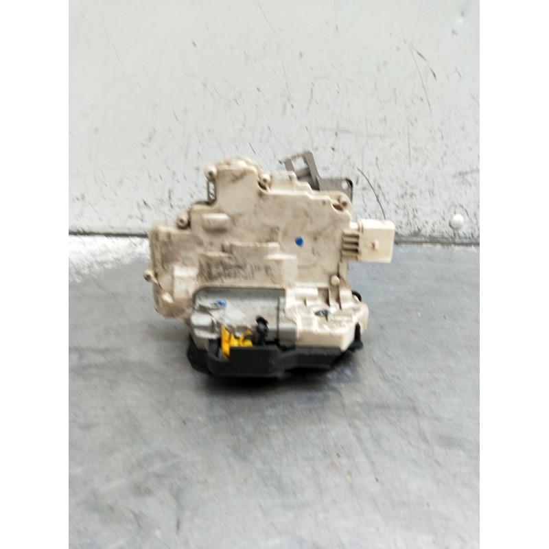 Recambio de motor cierre centralizado trasero derecho para audi a4 b7 (8ec) 2.0 tdi 16v referencia OEM IAM 8E0839016AA 4P 