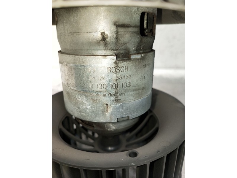 Recambio de motor calefaccion para bmw 3 touring (e46) 320 d referencia OEM IAM 0130101103  
