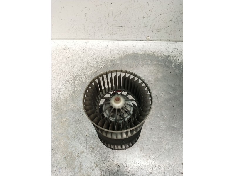 Recambio de motor calefaccion para bmw 3 touring (e46) 320 d referencia OEM IAM 0130101103  