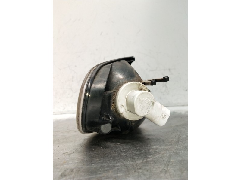 Recambio de piloto delantero izquierdo para bmw 3 touring (e46) 320 d referencia OEM IAM 7165847  