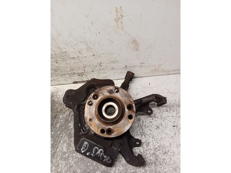 Recambio de mangueta delantera derecha para volkswagen polo (6n2) 1.9 sdi referencia OEM IAM   