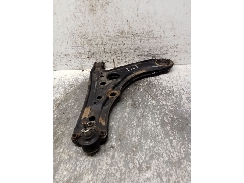 Recambio de brazo suspension inferior delantero izquierdo para volkswagen polo (6n2) 1.9 sdi referencia OEM IAM   