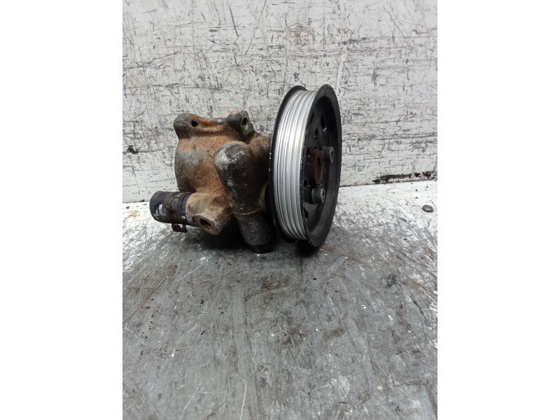 Recambio de bomba direccion para volkswagen polo (6n2) 1.9 sdi referencia OEM IAM 6N0422154A  