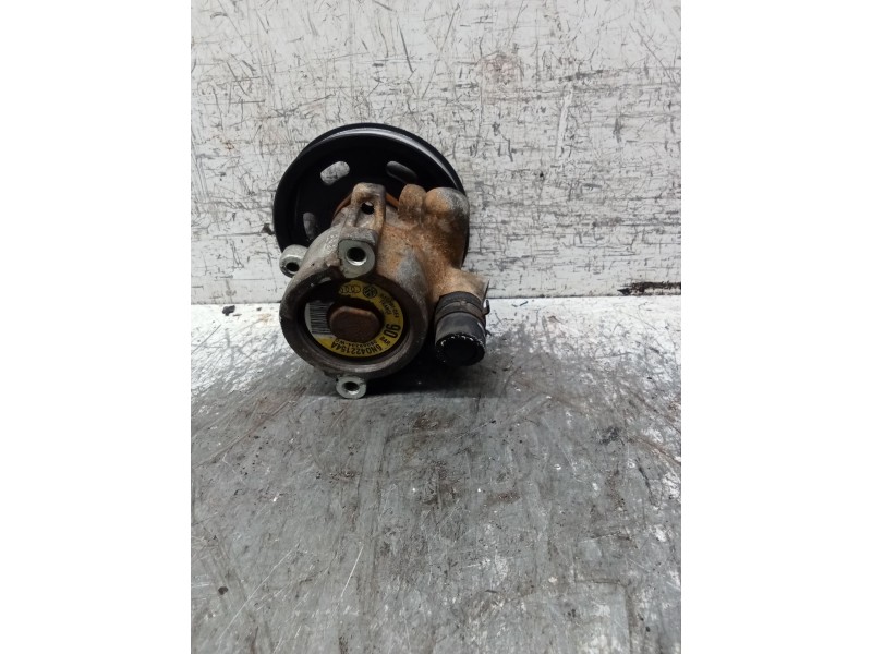 Recambio de bomba direccion para volkswagen polo (6n2) 1.9 sdi referencia OEM IAM 6N0422154A  