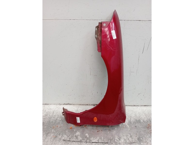 Recambio de aleta delantera izquierda para ford mondeo i (gbp) 2.0 i 16v referencia OEM IAM   